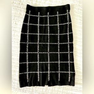 H&M plaid sweater skirt size S
